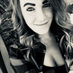 Meet your Posher, Staci